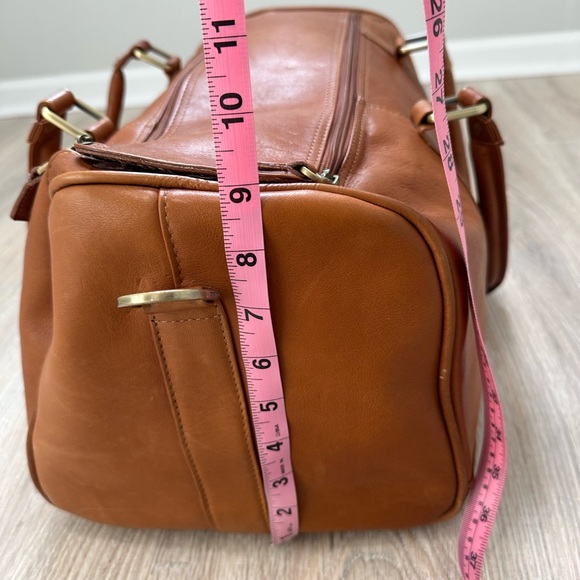 CLAVA Genuine Leather Weekender / Duffel Bag – Carry-On Size - Picture 12 of 12